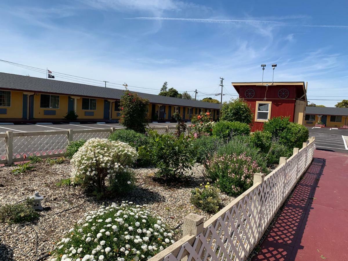 Wagon Wheel Motel Салинас Экстерьер фото